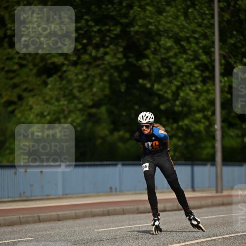 29.06.2025 - hella hamburg halbmarathon Dr. Thomas Lammeyer http://msf.ph/oto/8140537 29.06.2025 08:58:30 Kennedybrücke  meine-sportfotos.de