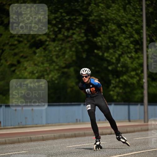 29.06.2025 - hella hamburg halbmarathon Dr. Thomas Lammeyer http://msf.ph/oto/8140542 29.06.2025 08:58:30 Kennedybrücke  meine-sportfotos.de