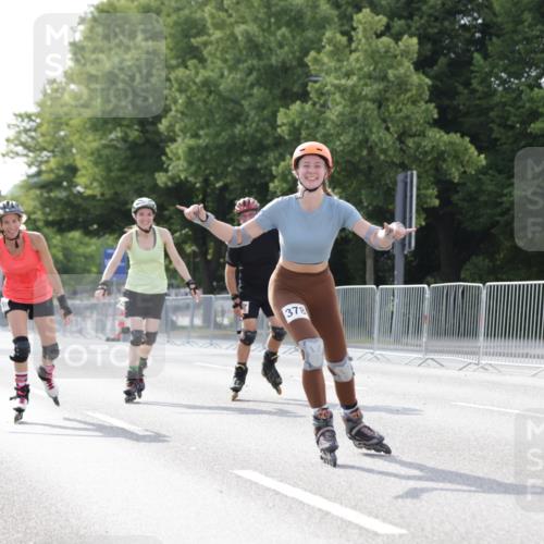 29.06.2025 - hella hamburg halbmarathon Jannik Wohlers http://msf.ph/oto/8140612 29.06.2025 09:04:30 Lombardsbrücke  meine-sportfotos.de