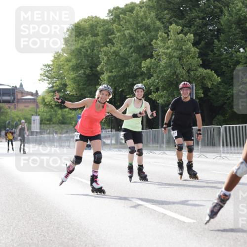 29.06.2025 - hella hamburg halbmarathon Jannik Wohlers http://msf.ph/oto/8140658 29.06.2025 09:04:31 Lombardsbrücke  meine-sportfotos.de