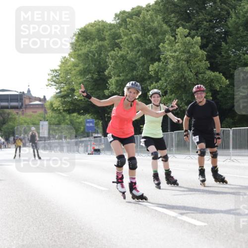 29.06.2025 - hella hamburg halbmarathon Jannik Wohlers http://msf.ph/oto/8140678 29.06.2025 09:04:31 Lombardsbrücke  meine-sportfotos.de