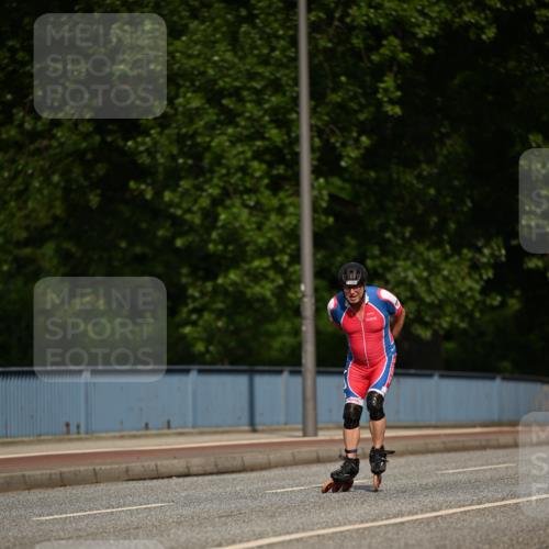 29.06.2025 - hella hamburg halbmarathon Dr. Thomas Lammeyer http://msf.ph/oto/8140692 29.06.2025 08:59:20 Kennedybrücke  meine-sportfotos.de