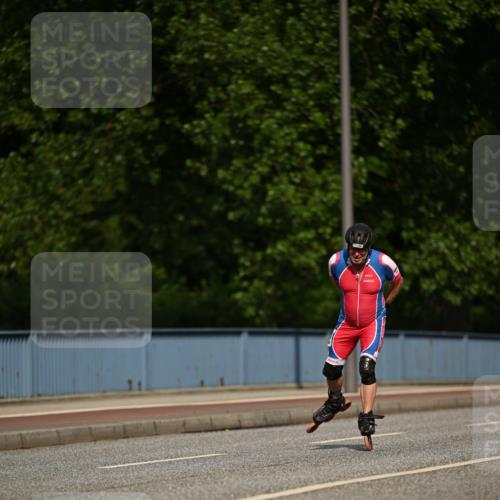 29.06.2025 - hella hamburg halbmarathon Dr. Thomas Lammeyer http://msf.ph/oto/8140705 29.06.2025 08:59:20 Kennedybrücke  meine-sportfotos.de