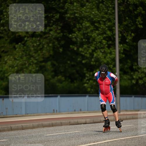 29.06.2025 - hella hamburg halbmarathon Dr. Thomas Lammeyer http://msf.ph/oto/8140715 29.06.2025 08:59:21 Kennedybrücke  meine-sportfotos.de