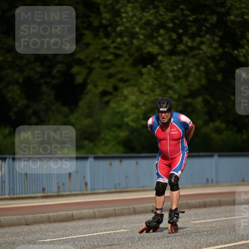 29.06.2025 - hella hamburg halbmarathon Dr. Thomas Lammeyer http://msf.ph/oto/8140760 29.06.2025 08:59:22 Kennedybrücke  meine-sportfotos.de