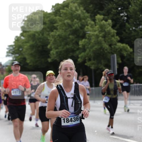 29.06.2025 - hella hamburg halbmarathon Jannik Wohlers http://msf.ph/oto/8140803 29.06.2025 10:43:20 Lombardsbrücke 1023, 1310, 1400, 2073, 2733, 3288, 3390, 3597, 4866, 5192, 5201, 5214, 5293, 5890, 6036, 6096, 6226, 6334, 6971, 6973, 7197, 7205, 7206, 7489, 7504, 8000, 8058, 8504, 9704, 9831, 10097, 10200, 10202, 10220, 10285, 10325, 10553, 10799, 12518, 12792, 13371, 13705, 13730, 13777, 14866, 15079, 15177, 15285, 15294, 15448, 15795, 15848, 16298, 16589, 16901, 16902, 17210, 17501, 18080, 18310, 18318, 18341, 18436 meine-sportfotos.de