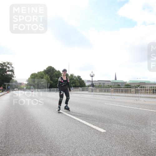 29.06.2025 - hella hamburg halbmarathon Jannik Wohlers http://msf.ph/oto/8140831 29.06.2025 09:03:58 Lombardsbrücke  meine-sportfotos.de