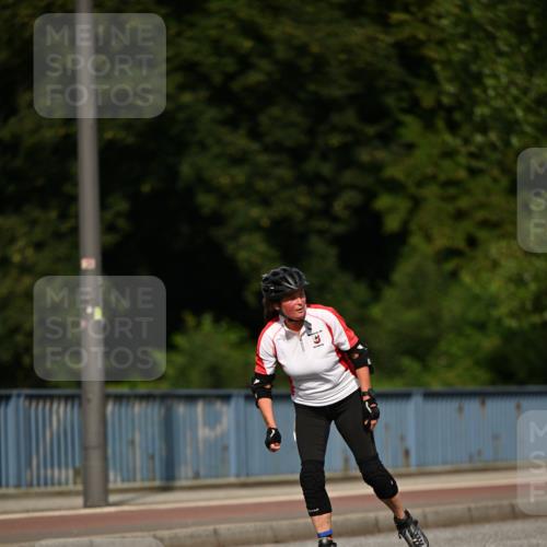 29.06.2025 - hella hamburg halbmarathon Dr. Thomas Lammeyer http://msf.ph/oto/8140904 29.06.2025 08:59:42 Kennedybrücke  meine-sportfotos.de