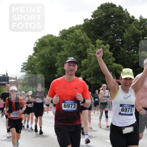 29.06.2025 - hella hamburg halbmarathon Jannik Wohlers http://msf.ph/oto/8140953 29.06.2025 10:43:22 Lombardsbrücke 1023, 1026, 1306, 1310, 1400, 1459, 2073, 2733, 3288, 3390, 3597, 4866, 5192, 5201, 5214, 5293, 5890, 6036, 6334, 6895, 6971, 6973, 7197, 7205, 7206, 7489, 7504, 8000, 8058, 8504, 9704, 9831, 10097, 10220, 10285, 10325, 10553, 10799, 12518, 12520, 12792, 13371, 13705, 13730, 13777, 14866, 15079, 15177, 15285, 15294, 15448, 15719, 15795, 15848, 16298, 16589, 16901, 16902, 17293, 17501, 18080, 18310, 18318, 18341, 18436 meine-sportfotos.de