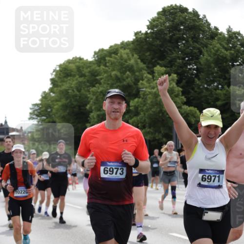 29.06.2025 - hella hamburg halbmarathon Jannik Wohlers http://msf.ph/oto/8140959 29.06.2025 10:43:22 Lombardsbrücke 1023, 1026, 1306, 1310, 1400, 1459, 2073, 2733, 3288, 3390, 3597, 4866, 5192, 5201, 5214, 5293, 5890, 6036, 6334, 6895, 6971, 6973, 7197, 7205, 7206, 7489, 7504, 8000, 8058, 8504, 9704, 9831, 10097, 10220, 10285, 10325, 10553, 10799, 12518, 12520, 12792, 13371, 13705, 13730, 13777, 14866, 15079, 15177, 15285, 15294, 15448, 15719, 15795, 15848, 16298, 16589, 16901, 16902, 17293, 17501, 18080, 18310, 18318, 18341, 18436 meine-sportfotos.de