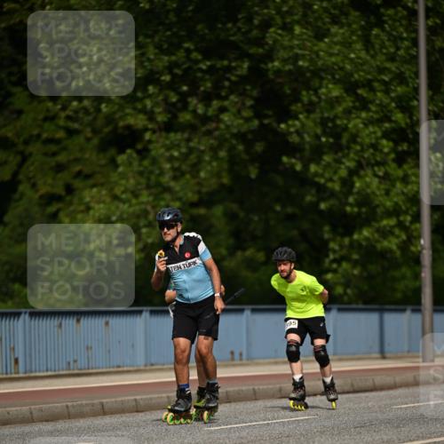 29.06.2025 - hella hamburg halbmarathon Dr. Thomas Lammeyer http://msf.ph/oto/8141026 29.06.2025 08:59:49 Kennedybrücke  meine-sportfotos.de