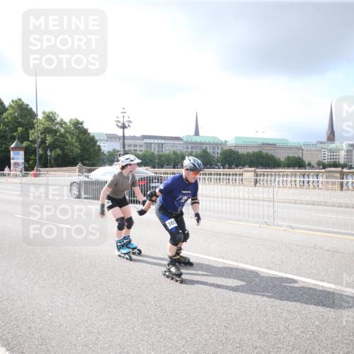 29.06.2025 - hella hamburg halbmarathon Jannik Wohlers http://msf.ph/oto/8141034 29.06.2025 09:06:18 Lombardsbrücke  meine-sportfotos.de