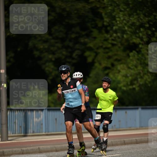 29.06.2025 - hella hamburg halbmarathon Dr. Thomas Lammeyer http://msf.ph/oto/8141068 29.06.2025 08:59:50 Kennedybrücke  meine-sportfotos.de