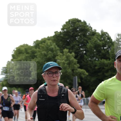 29.06.2025 - hella hamburg halbmarathon Jannik Wohlers http://msf.ph/oto/8141071 29.06.2025 10:43:30 Lombardsbrücke 1026, 1095, 1306, 1459, 2073, 2733, 3288, 3597, 4627, 4636, 5001, 5192, 5201, 5293, 5890, 5902, 5905, 6036, 6334, 6895, 7205, 7206, 7489, 8000, 8058, 8870, 9073, 9704, 9879, 10097, 10220, 10285, 10553, 10799, 12518, 12520, 12792, 13371, 13705, 13777, 14474, 14544, 15285, 15294, 15448, 15719, 16298, 16308, 16862, 17293, 17501, 18080, 18310, 18318 meine-sportfotos.de