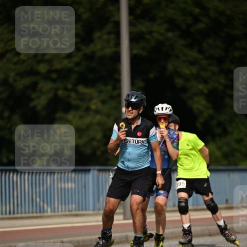 29.06.2025 - hella hamburg halbmarathon Dr. Thomas Lammeyer http://msf.ph/oto/8141094 29.06.2025 08:59:51 Kennedybrücke  meine-sportfotos.de