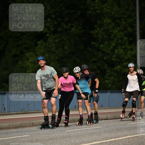 29.06.2025 - hella hamburg halbmarathon Dr. Thomas Lammeyer http://msf.ph/oto/8141221 29.06.2025 09:00:07 Kennedybrücke  meine-sportfotos.de