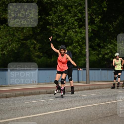 29.06.2025 - hella hamburg halbmarathon Dr. Thomas Lammeyer http://msf.ph/oto/8141383 29.06.2025 09:07:32 Kennedybrücke  meine-sportfotos.de