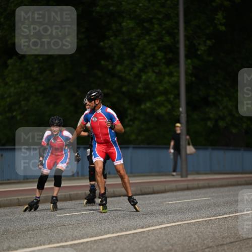 29.06.2025 - hella hamburg halbmarathon Dr. Thomas Lammeyer http://msf.ph/oto/8141433 29.06.2025 09:00:11 Kennedybrücke  meine-sportfotos.de