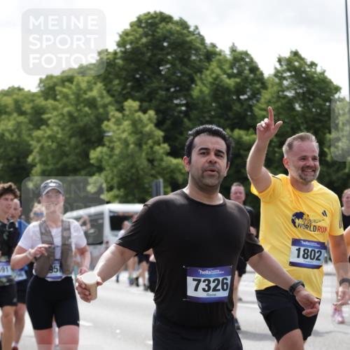 29.06.2025 - hella hamburg halbmarathon Jannik Wohlers http://msf.ph/oto/8141474 29.06.2025 10:43:44 Lombardsbrücke 1095, 1519, 1802, 1804, 2186, 2692, 3065, 3596, 4627, 4636, 4898, 5001, 5127, 5730, 5731, 5902, 5905, 7326, 7610, 7818, 7842, 8591, 8763, 8870, 8957, 9073, 9510, 9879, 10223, 11955, 12256, 12445, 13629, 13809, 13832, 13973, 13987, 14031, 14474, 14544, 14842, 14874, 15675, 16244, 16308, 16862, 17582, 17844 meine-sportfotos.de