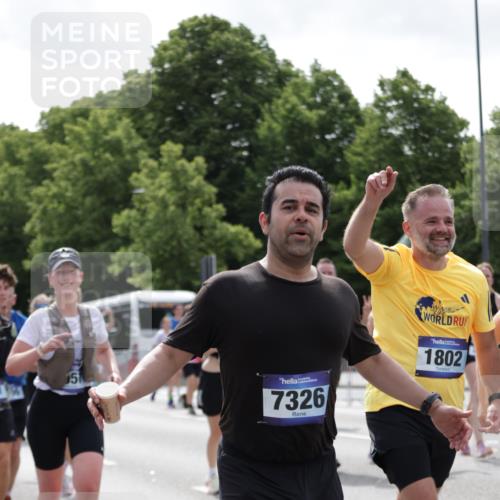 29.06.2025 - hella hamburg halbmarathon Jannik Wohlers http://msf.ph/oto/8141478 29.06.2025 10:43:44 Lombardsbrücke 1095, 1519, 1802, 1804, 2186, 2692, 3065, 3596, 4627, 4636, 4898, 5001, 5127, 5730, 5731, 5902, 5905, 7326, 7610, 7818, 7842, 8591, 8763, 8870, 8957, 9073, 9510, 9879, 10223, 11955, 12256, 12445, 13629, 13809, 13832, 13973, 13987, 14031, 14474, 14544, 14842, 14874, 15675, 16244, 16308, 16862, 17582, 17844 meine-sportfotos.de