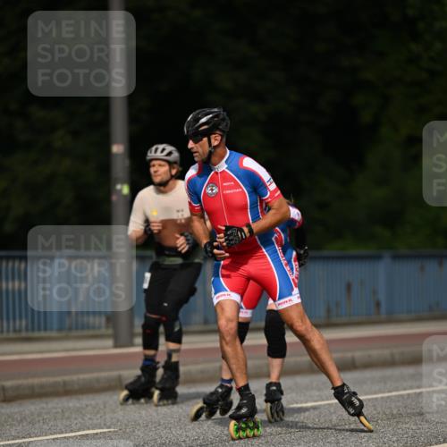 29.06.2025 - hella hamburg halbmarathon Dr. Thomas Lammeyer http://msf.ph/oto/8141501 29.06.2025 09:00:13 Kennedybrücke  meine-sportfotos.de