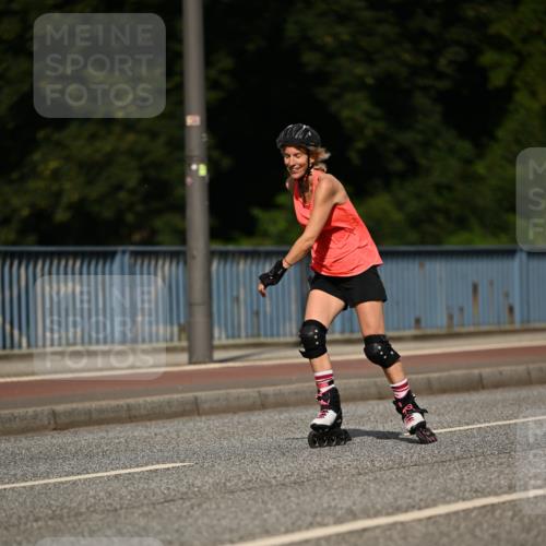 29.06.2025 - hella hamburg halbmarathon Dr. Thomas Lammeyer http://msf.ph/oto/8141511 29.06.2025 09:07:34 Kennedybrücke  meine-sportfotos.de