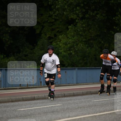 29.06.2025 - hella hamburg halbmarathon Dr. Thomas Lammeyer http://msf.ph/oto/8141566 29.06.2025 09:00:16 Kennedybrücke  meine-sportfotos.de