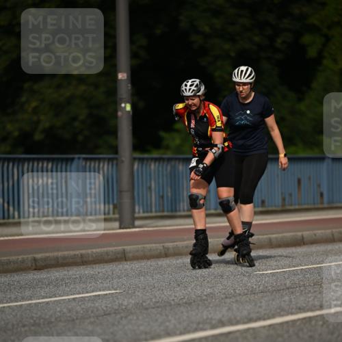 29.06.2025 - hella hamburg halbmarathon Dr. Thomas Lammeyer http://msf.ph/oto/8141629 29.06.2025 09:00:25 Kennedybrücke  meine-sportfotos.de