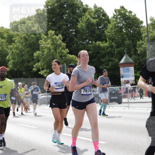 29.06.2025 - hella hamburg halbmarathon Jannik Wohlers http://msf.ph/oto/8141649 29.06.2025 10:43:49 Lombardsbrücke 1345, 1519, 1802, 1804, 2186, 2343, 2610, 2692, 3065, 3596, 4496, 4636, 4898, 5127, 5647, 5730, 5731, 5902, 5905, 7326, 7610, 7818, 7842, 8272, 8591, 8763, 8957, 9510, 10223, 11955, 12256, 12322, 12445, 12803, 12995, 13629, 13809, 13832, 13906, 13973, 13987, 14031, 14123, 14654, 14842, 14874, 15646, 15675, 16244, 16805, 17314, 17582, 17844 meine-sportfotos.de