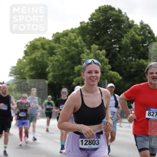 29.06.2025 - hella hamburg halbmarathon Jannik Wohlers http://msf.ph/oto/8141819 29.06.2025 10:43:58 Lombardsbrücke 1345, 1519, 2343, 2610, 3506, 4496, 5647, 5649, 5730, 5731, 6002, 7216, 7818, 7842, 8272, 8763, 9510, 10223, 10303, 10304, 10416, 11825, 11955, 12256, 12322, 12409, 12803, 12995, 13262, 13330, 13390, 13629, 13832, 13906, 13987, 14031, 14091, 14123, 14654, 14874, 15646, 16232, 16244, 16805, 17273, 17314, 17582, 17844, 17968 meine-sportfotos.de
