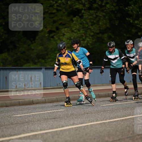 29.06.2025 - hella hamburg halbmarathon Dr. Thomas Lammeyer http://msf.ph/oto/8141831 29.06.2025 09:00:29 Kennedybrücke  meine-sportfotos.de