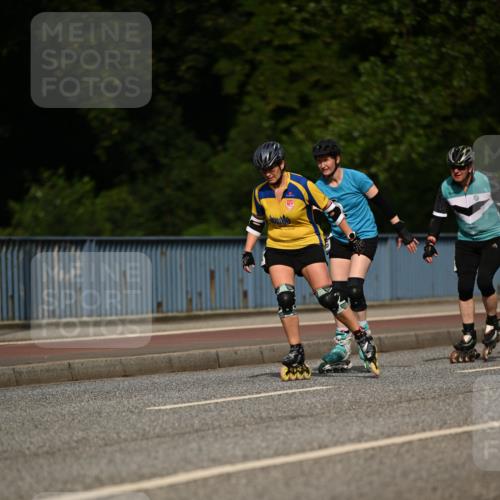 29.06.2025 - hella hamburg halbmarathon Dr. Thomas Lammeyer http://msf.ph/oto/8141839 29.06.2025 09:00:30 Kennedybrücke  meine-sportfotos.de
