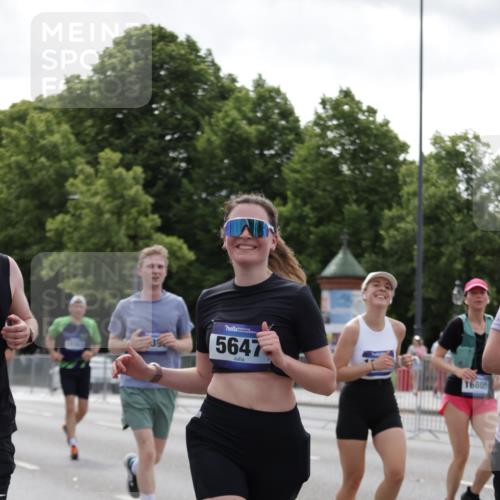 29.06.2025 - hella hamburg halbmarathon Jannik Wohlers http://msf.ph/oto/8141877 29.06.2025 10:44:01 Lombardsbrücke 1345, 1519, 2343, 2610, 3506, 4496, 5647, 5649, 6002, 7216, 7842, 8272, 9510, 10006, 10223, 10303, 10304, 10416, 11825, 11955, 12256, 12322, 12409, 12803, 12995, 13262, 13288, 13330, 13390, 13629, 13832, 13906, 13987, 14091, 14123, 14350, 14654, 14971, 15646, 16232, 16805, 17273, 17314, 17844, 17968 meine-sportfotos.de