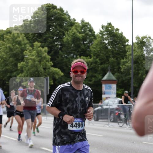 29.06.2025 - hella hamburg halbmarathon Jannik Wohlers http://msf.ph/oto/8141890 29.06.2025 10:44:02 Lombardsbrücke 1345, 1519, 2343, 2610, 3506, 4496, 5647, 5649, 6002, 7216, 7842, 8272, 9510, 9536, 10006, 10223, 10303, 10304, 10416, 11825, 12256, 12322, 12409, 12803, 12995, 13262, 13288, 13330, 13390, 13832, 13906, 13987, 14091, 14123, 14350, 14654, 14971, 15646, 16232, 16805, 17273, 17314, 17844, 17968 meine-sportfotos.de