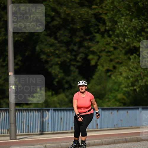 29.06.2025 - hella hamburg halbmarathon Dr. Thomas Lammeyer http://msf.ph/oto/8141910 29.06.2025 09:07:55 Kennedybrücke  meine-sportfotos.de