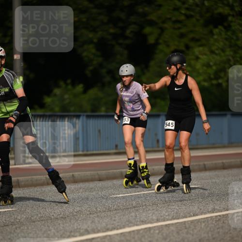 29.06.2025 - hella hamburg halbmarathon Dr. Thomas Lammeyer http://msf.ph/oto/8142108 29.06.2025 09:00:32 Kennedybrücke  meine-sportfotos.de