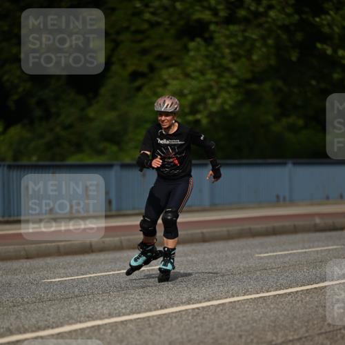 29.06.2025 - hella hamburg halbmarathon Dr. Thomas Lammeyer http://msf.ph/oto/8142130 29.06.2025 09:00:34 Kennedybrücke  meine-sportfotos.de