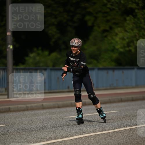 29.06.2025 - hella hamburg halbmarathon Dr. Thomas Lammeyer http://msf.ph/oto/8142141 29.06.2025 09:00:34 Kennedybrücke  meine-sportfotos.de