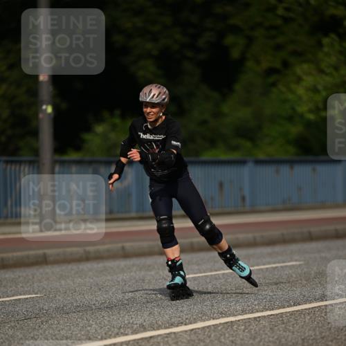 29.06.2025 - hella hamburg halbmarathon Dr. Thomas Lammeyer http://msf.ph/oto/8142146 29.06.2025 09:00:35 Kennedybrücke  meine-sportfotos.de