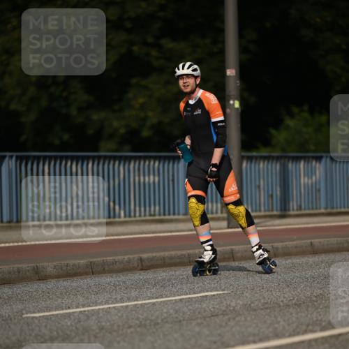 29.06.2025 - hella hamburg halbmarathon Dr. Thomas Lammeyer http://msf.ph/oto/8142180 29.06.2025 09:00:38 Kennedybrücke  meine-sportfotos.de