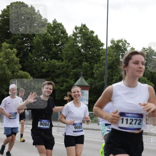 29.06.2025 - hella hamburg halbmarathon Jannik Wohlers http://msf.ph/oto/8142278 29.06.2025 10:44:25 Lombardsbrücke 1273, 1629, 1924, 2674, 3570, 4215, 4275, 4968, 5355, 6841, 6888, 8582, 9036, 9084, 9085, 9331, 9333, 9397, 10668, 10707, 11272, 12318, 13039, 13261, 13580, 14325, 14681, 15809, 16101, 16494, 16577, 16850, 17372, 18454, 18459, 19133 meine-sportfotos.de