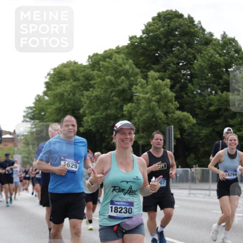 29.06.2025 - hella hamburg halbmarathon Jannik Wohlers http://msf.ph/oto/8142603 29.06.2025 10:44:37 Lombardsbrücke 1024, 1273, 1629, 1685, 1924, 2007, 2779, 3570, 4275, 4337, 5190, 6509, 6841, 6888, 7699, 7912, 8582, 8594, 8762, 8907, 9036, 10562, 10566, 10668, 10707, 12198, 12332, 12334, 12394, 13039, 13261, 13580, 14325, 14758, 14777, 15458, 15998, 16101, 16850, 17521, 18084, 18230, 18294 meine-sportfotos.de