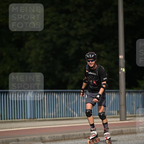 29.06.2025 - hella hamburg halbmarathon Dr. Thomas Lammeyer http://msf.ph/oto/8142922 29.06.2025 09:00:53 Kennedybrücke  meine-sportfotos.de