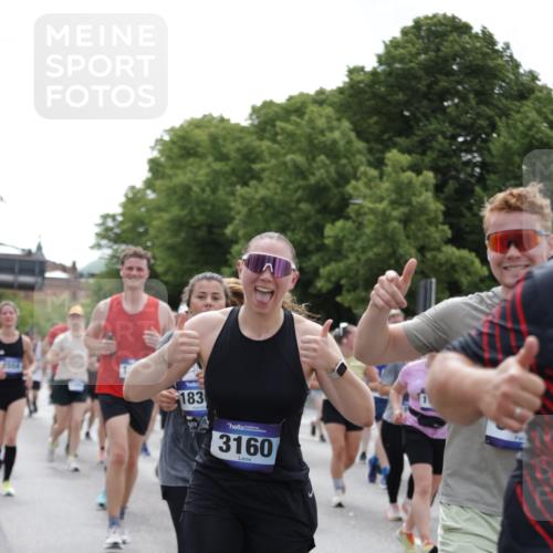29.06.2025 - hella hamburg halbmarathon Jannik Wohlers http://msf.ph/oto/8143046 29.06.2025 10:44:55 Lombardsbrücke 1685, 1713, 1798, 2216, 2217, 3160, 3164, 3357, 3377, 3879, 3993, 4099, 4102, 4186, 4306, 4337, 4504, 4820, 4851, 5099, 5108, 5339, 5636, 5949, 6150, 6509, 6763, 6788, 6911, 6922, 6980, 7283, 7530, 7541, 8594, 8605, 8762, 9620, 10182, 10225, 10812, 11119, 11314, 11393, 11473, 11474, 11725, 11726, 12415, 12793, 12856, 12878, 12905, 13555, 13862, 14002, 14185, 14232, 14379, 14410, 14513, 14742, 14758, 15011, 15450, 15517, 15557, 15692, 15750, 15751, 15998 meine-sportfotos.de
