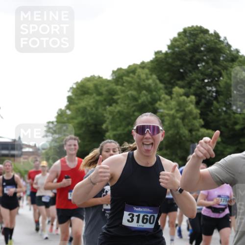 29.06.2025 - hella hamburg halbmarathon Jannik Wohlers http://msf.ph/oto/8143067 29.06.2025 10:44:55 Lombardsbrücke 1685, 1713, 1798, 2216, 2217, 3160, 3164, 3357, 3377, 3879, 3993, 4099, 4102, 4186, 4306, 4337, 4504, 4820, 4851, 5099, 5108, 5339, 5636, 5949, 6150, 6509, 6763, 6788, 6911, 6922, 6980, 7283, 7530, 7541, 8594, 8605, 8762, 9620, 10182, 10225, 10812, 11119, 11314, 11393, 11473, 11474, 11725, 11726, 12415, 12793, 12856, 12878, 12905, 13555, 13862, 14002, 14185, 14232, 14379, 14410, 14513, 14742, 14758, 15011, 15450, 15517, 15557, 15692, 15750, 15751, 15998 meine-sportfotos.de
