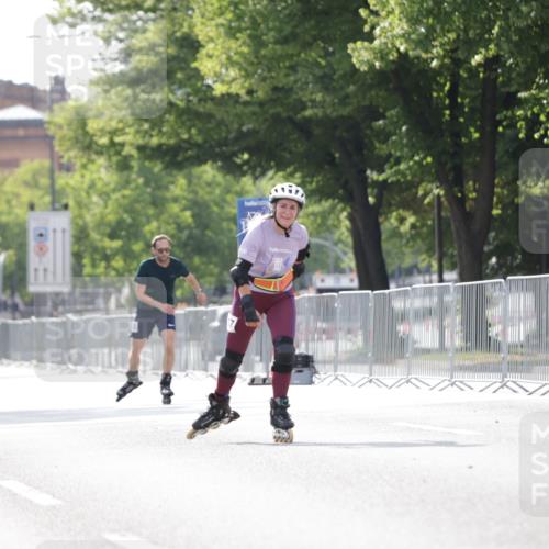 29.06.2025 - hella hamburg halbmarathon Jannik Wohlers http://msf.ph/oto/8143122 29.06.2025 09:06:41 Lombardsbrücke  meine-sportfotos.de