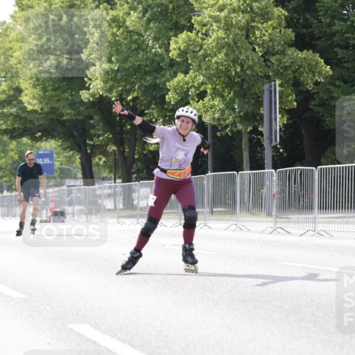 29.06.2025 - hella hamburg halbmarathon Jannik Wohlers http://msf.ph/oto/8143248 29.06.2025 09:06:44 Lombardsbrücke  meine-sportfotos.de