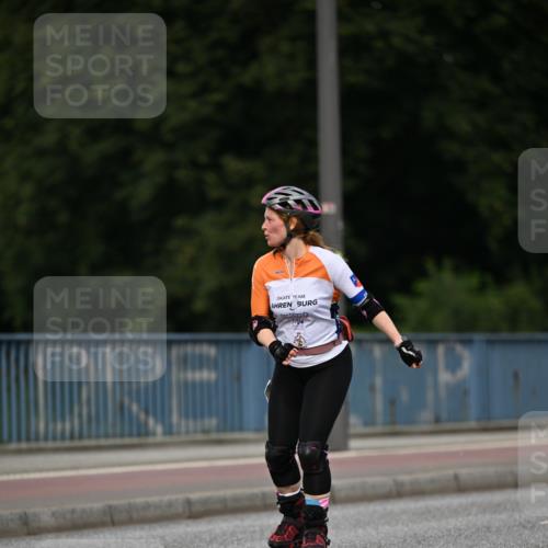 29.06.2025 - hella hamburg halbmarathon Dr. Thomas Lammeyer http://msf.ph/oto/8143437 29.06.2025 09:01:25 Kennedybrücke  meine-sportfotos.de