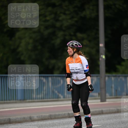 29.06.2025 - hella hamburg halbmarathon Dr. Thomas Lammeyer http://msf.ph/oto/8143445 29.06.2025 09:01:25 Kennedybrücke  meine-sportfotos.de