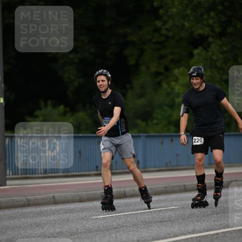 29.06.2025 - hella hamburg halbmarathon Dr. Thomas Lammeyer http://msf.ph/oto/8143665 29.06.2025 09:01:29 Kennedybrücke  meine-sportfotos.de